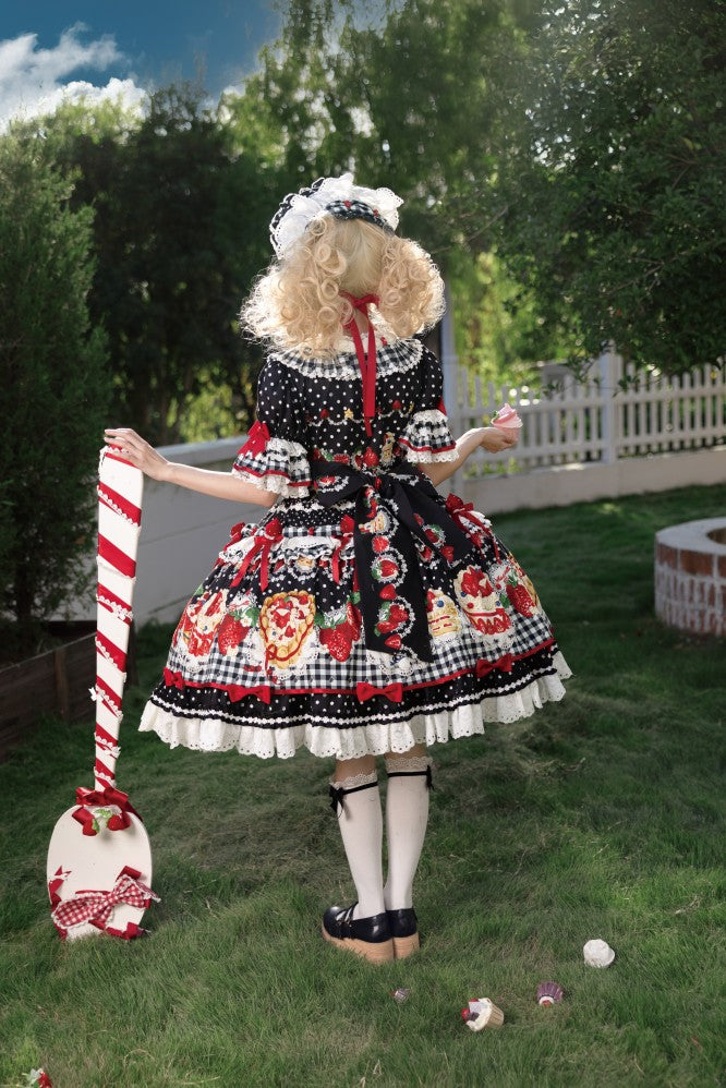 Strawberry Cake One Piece