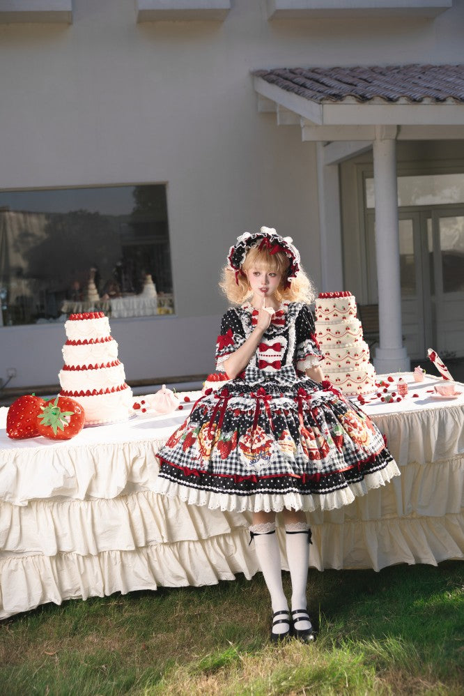 Strawberry Cake One Piece