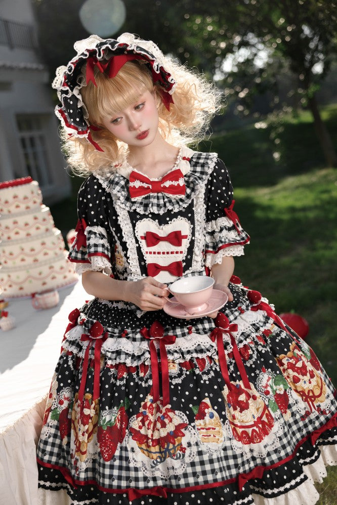 Strawberry Cake One Piece