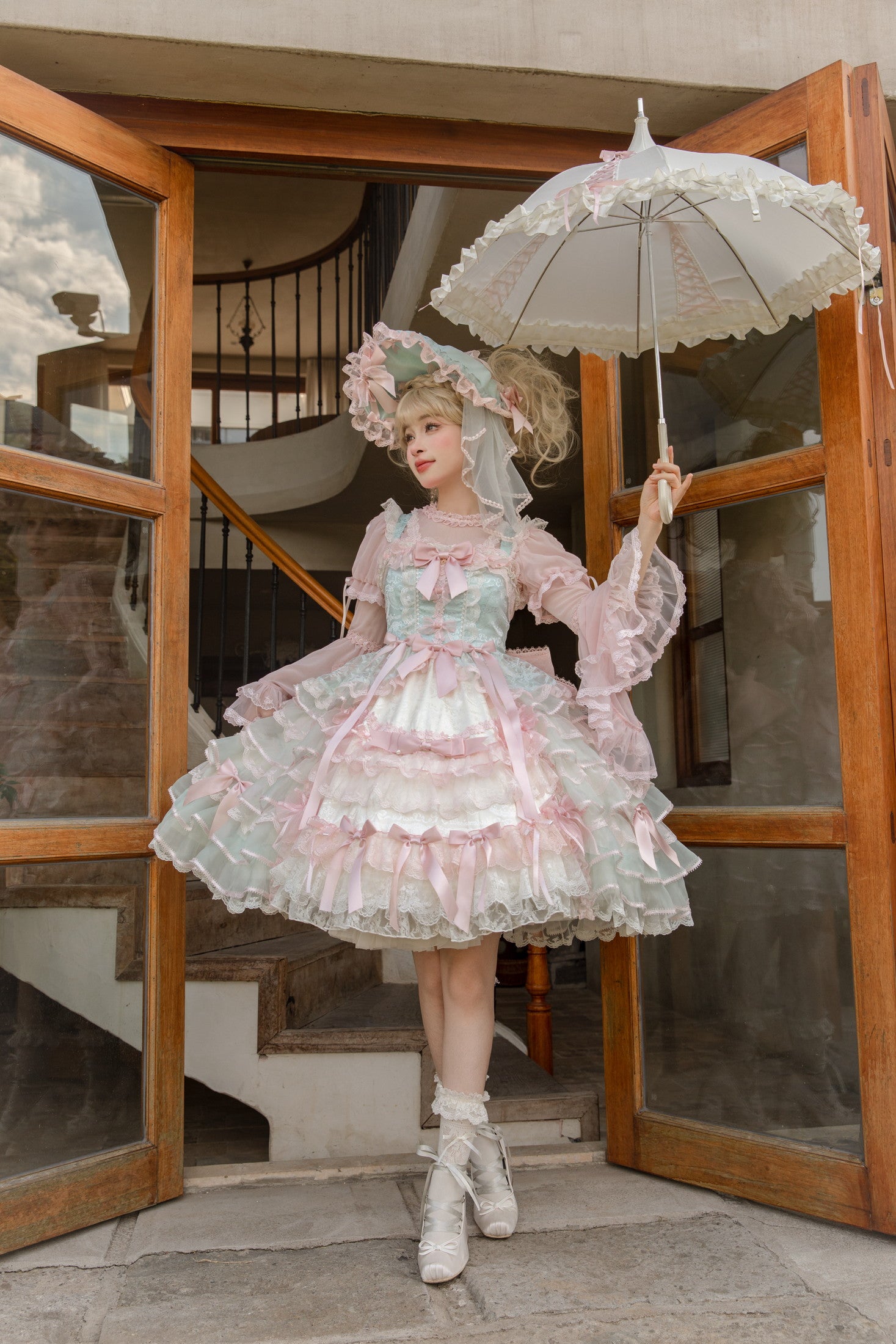 Centifolia Rose Attached-Sleeve Blouse — Mint — image 5