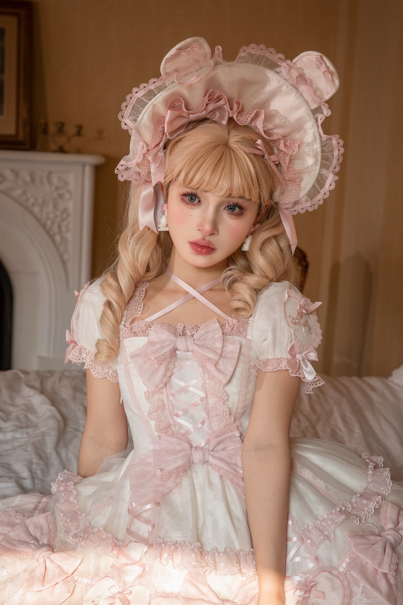 Ribbon Bunny Special Piece — White Pink