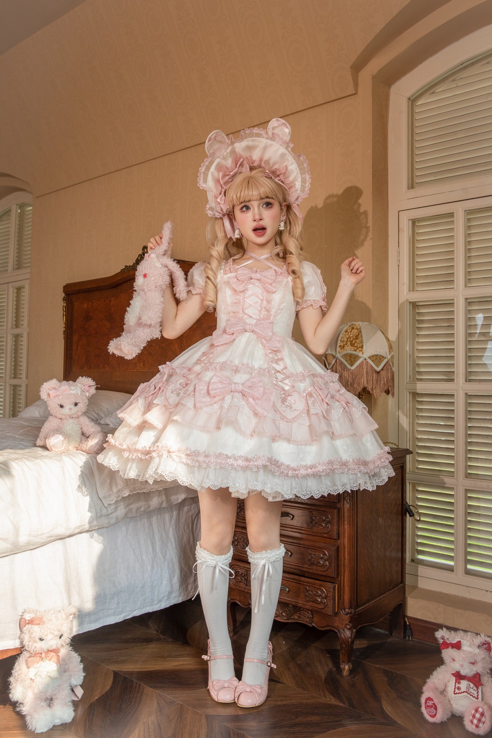 Ribbon Bunny Special Piece — White Pink